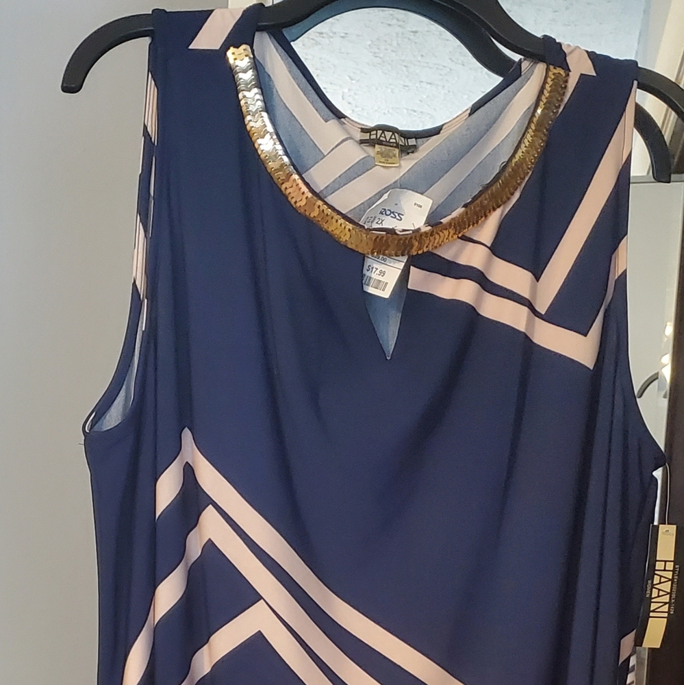 NWT HAAN Sleeveless Dress with sequin collar